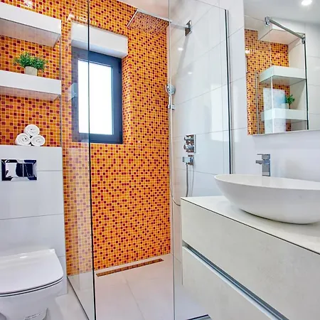 Seaview Marija With Pool, Jacuzzi, Sauna * Duće
