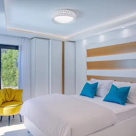 Seaview Marija With Pool, Jacuzzi, Sauna * Duće